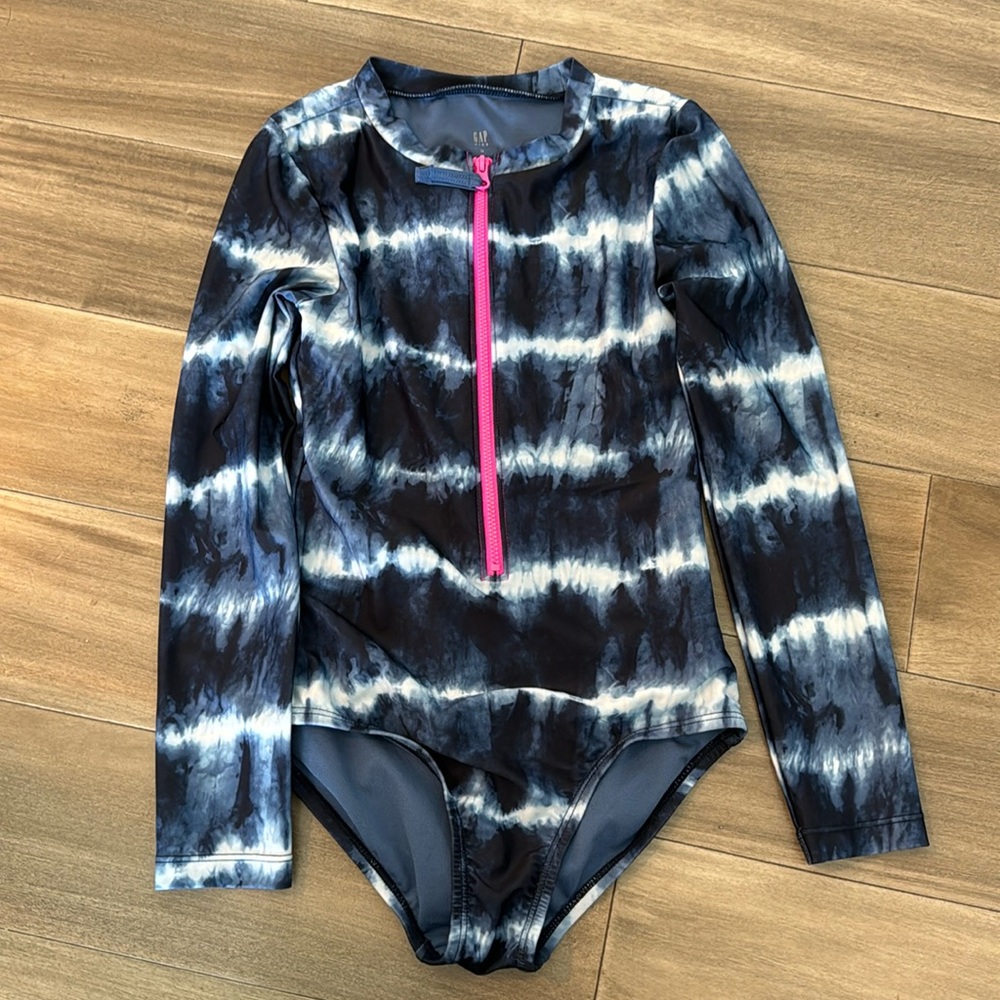 EUC Gap Kids Long Sleeve One Piece